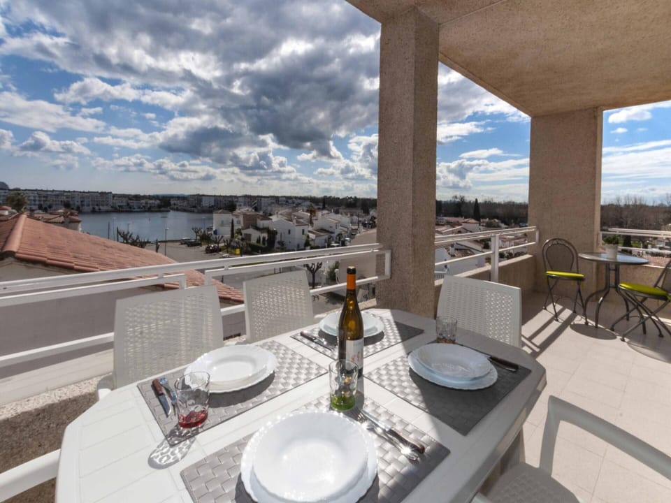 Apartment | Balcony