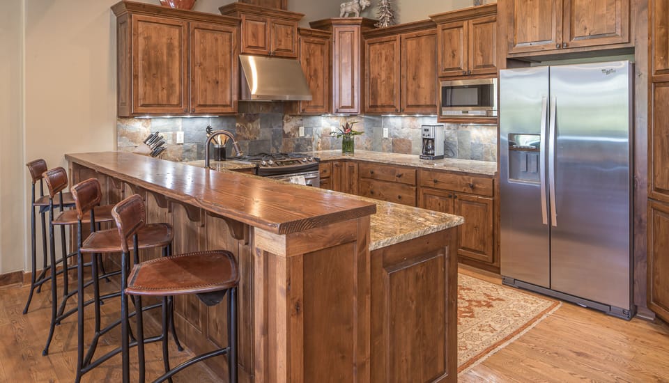 Spacious Kitchen w/ Additional Seating