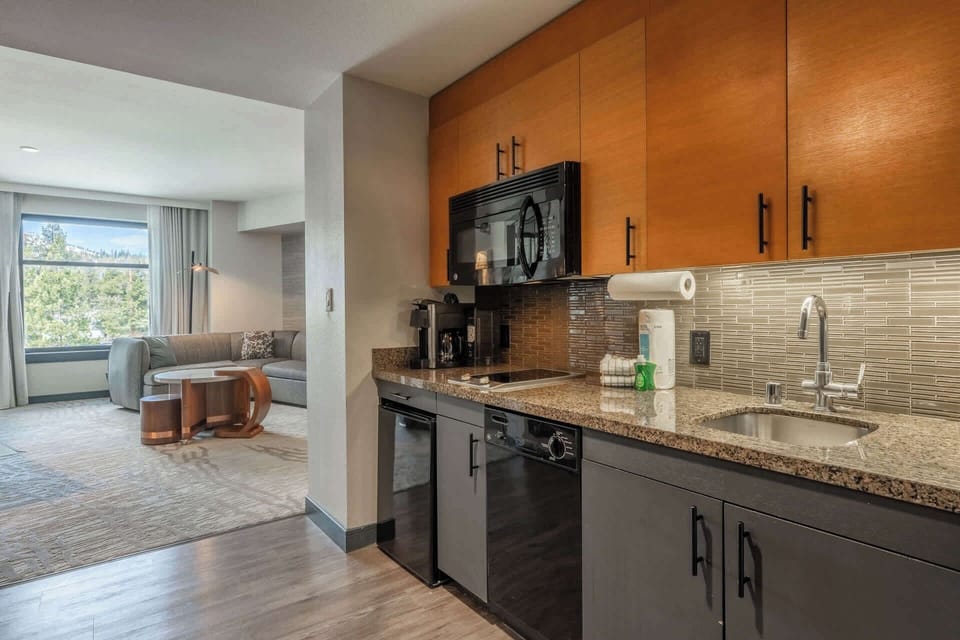 Kitchen area 