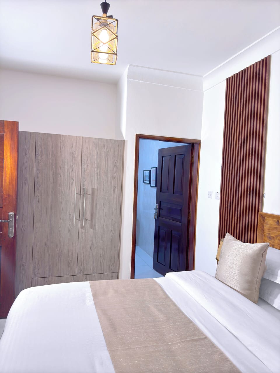 Deluxe Apartment, Garden View | 1 bedroom, desk, laptop workspace, free WiFi