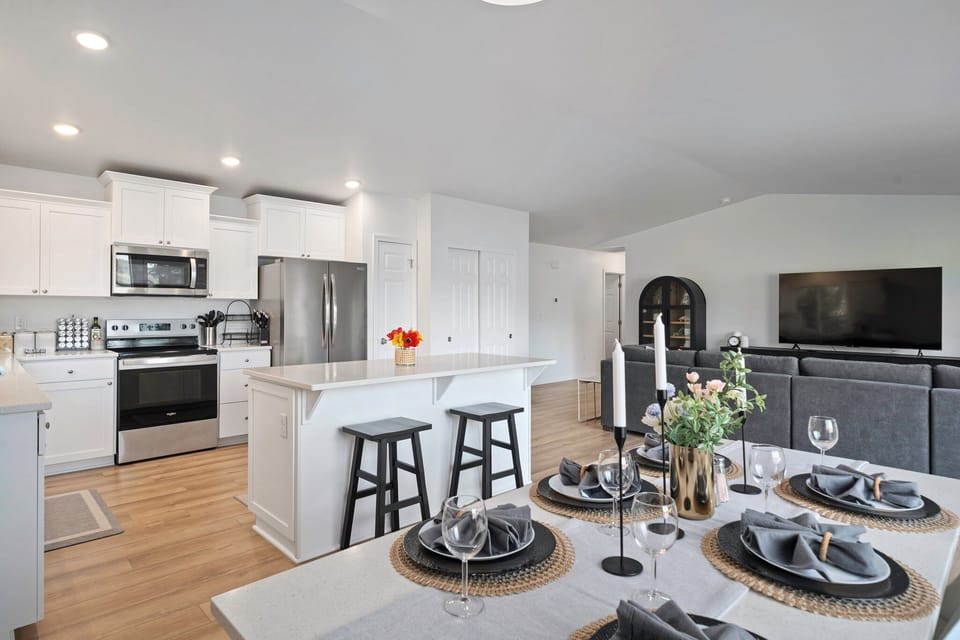 Entertain effortlessly with this open-concept layout that blends meal prep and gathering space for a seamless guest experience.