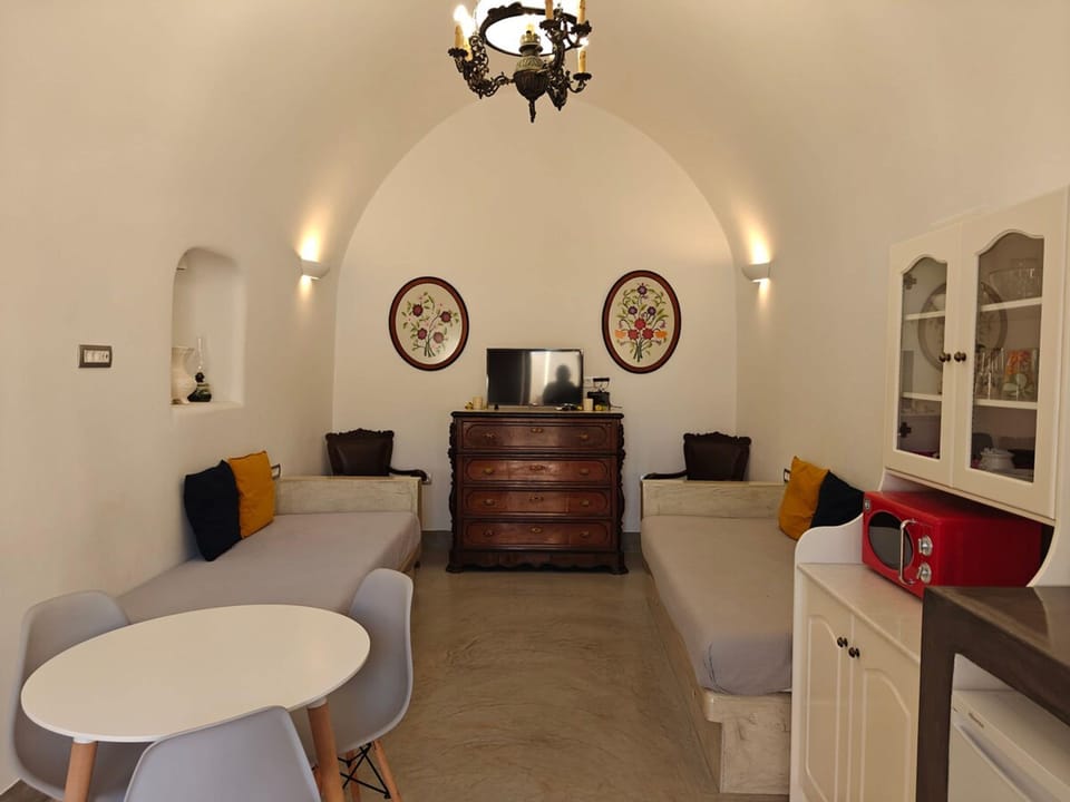 House | 1 bedroom, desk, Internet
