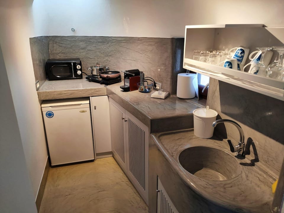 House | 1 bedroom, desk, Internet