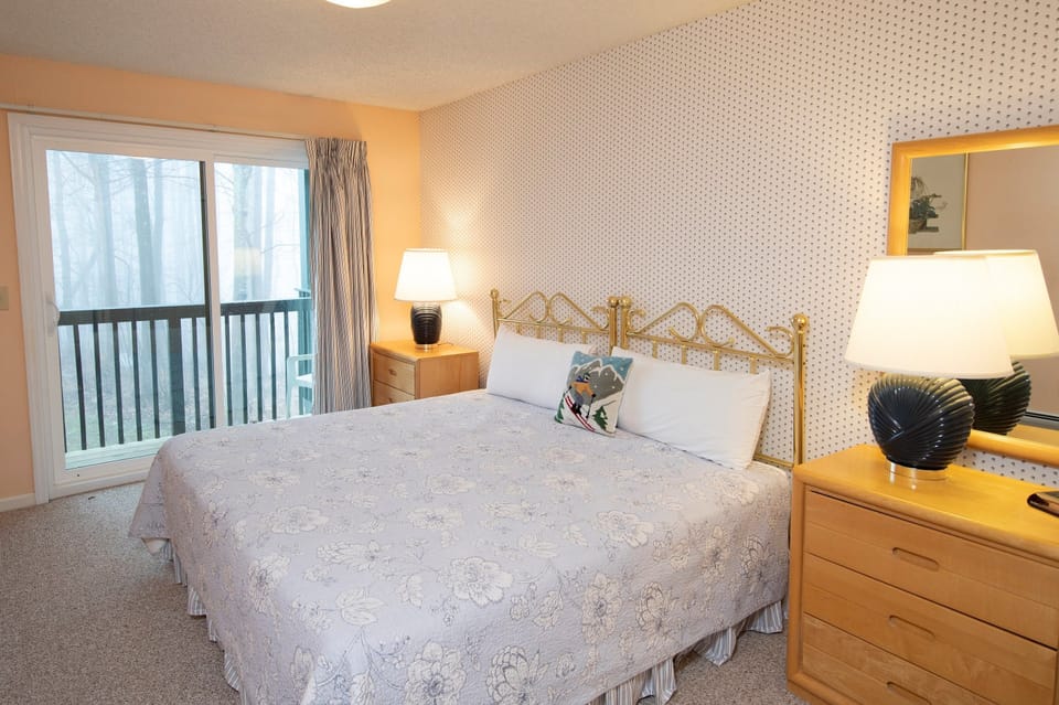 Fall asleep in our cozy bedroom with a variety of bedding options.