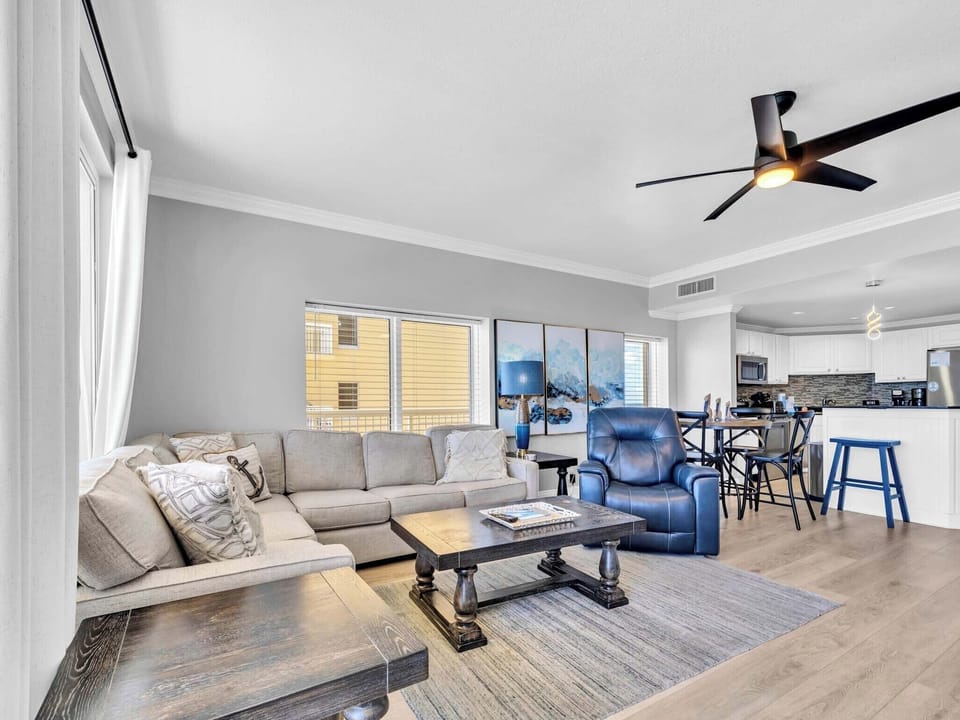 Living and dining area