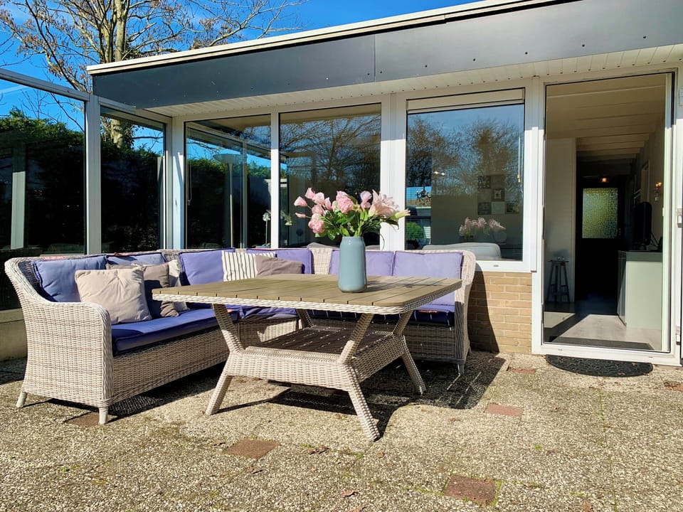House | Outdoor dining