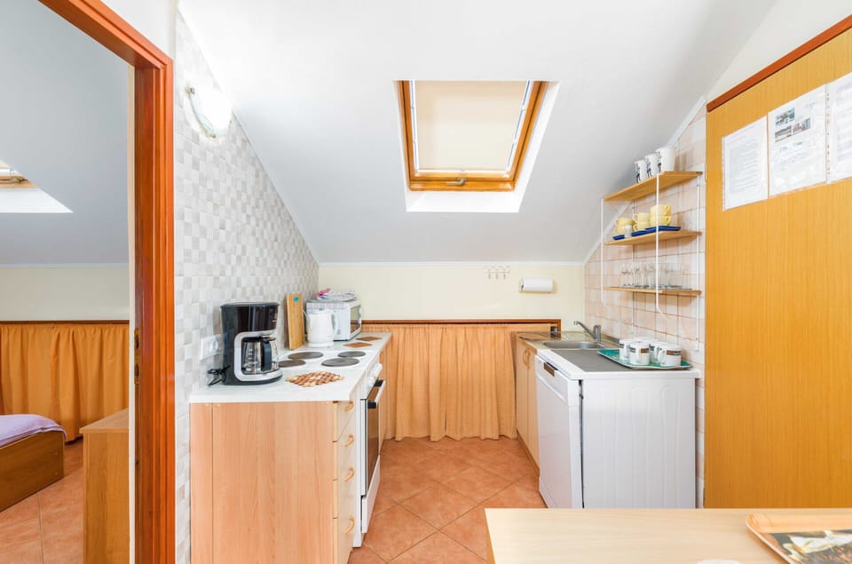 Apartment | Private kitchen