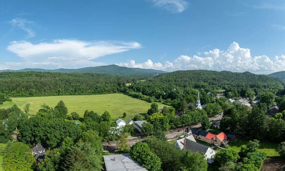 33-4261 Main St Waitsfield VT- JHull Photo-32