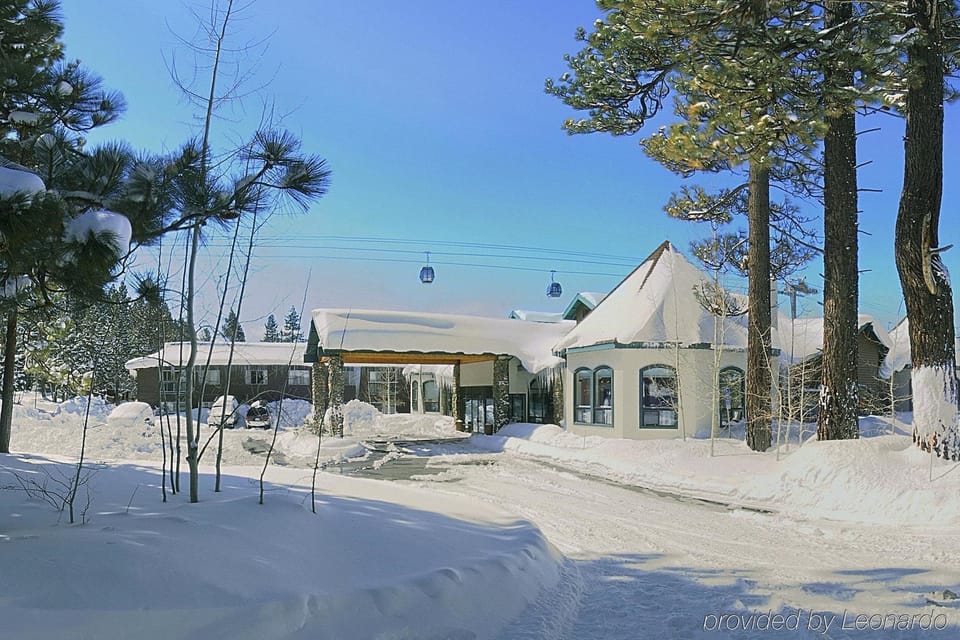 Experience the picturesque atmosphere at this amazing property.