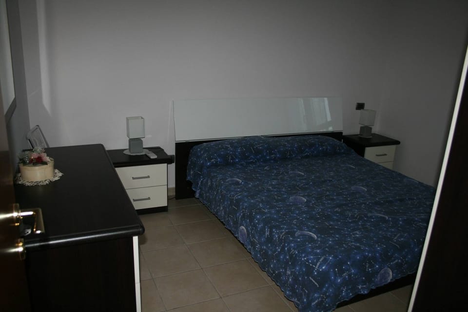 Apartment, 2 Bedrooms, Smoking, Balcony | 2 bedrooms