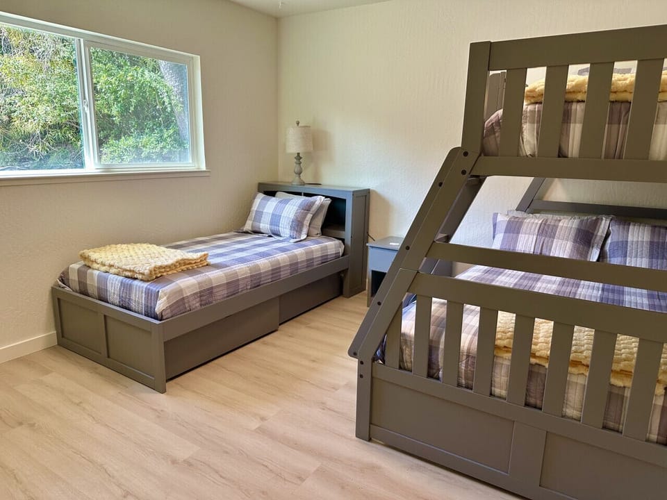 Bedroom4