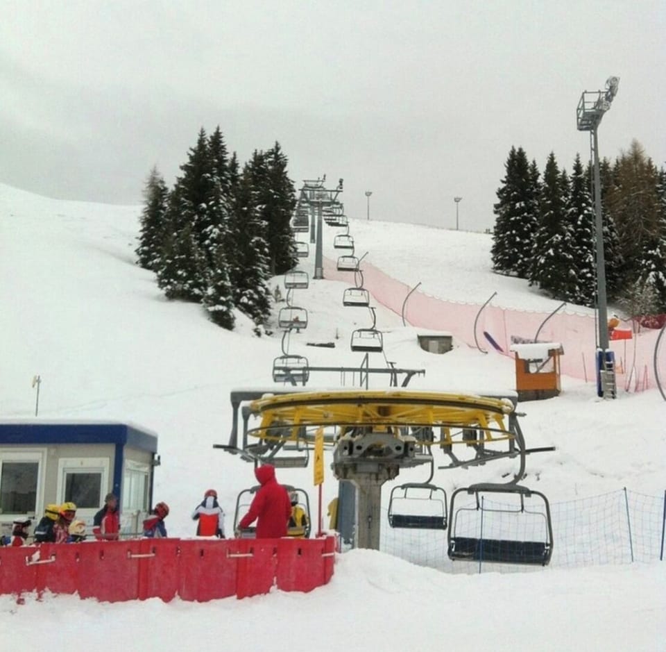 Snow and ski sports