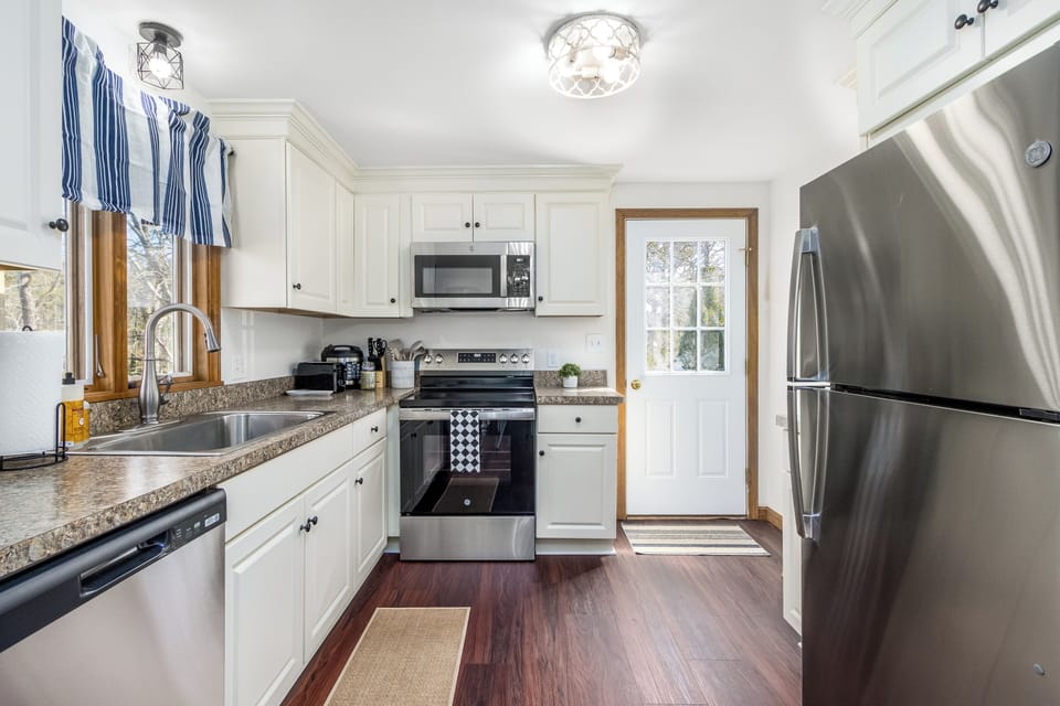 Brand new appliances and everything you need to enjoy a home cooked meal, 