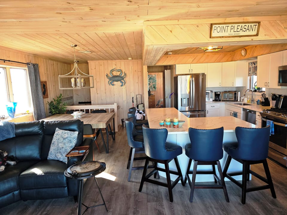 Dining space for 14 guests