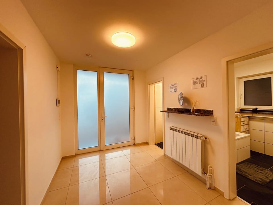 Bright and modern flat entrance area