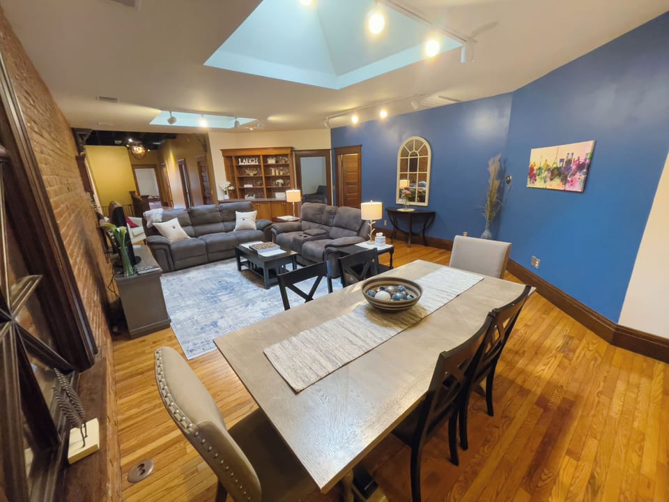 Open Concept perfect for family game nights. We have games and toys for kids.