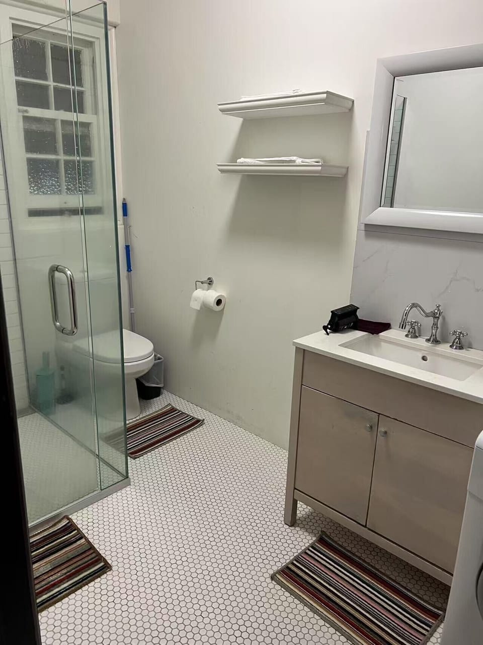 Apartment | Bathroom