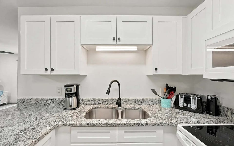 Fully stocked kitchen