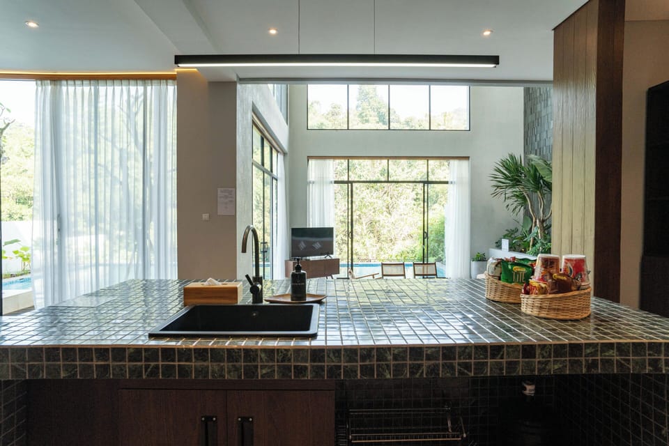 Family Villa, Valley View | Private kitchen | Full-size fridge, microwave, stovetop, cookware/dishes/utensils