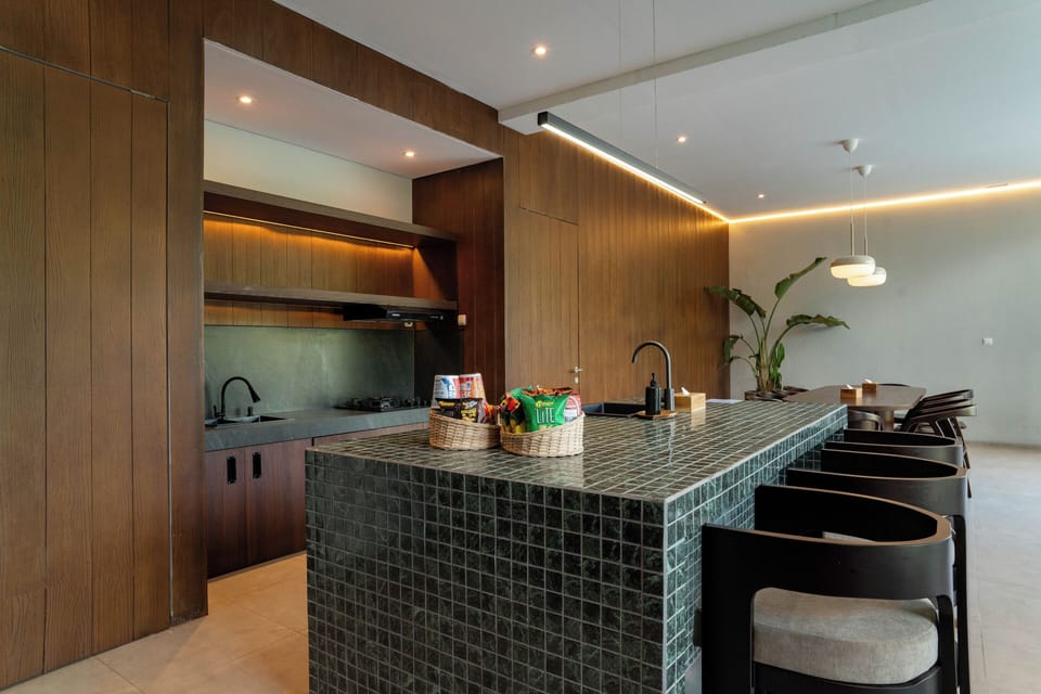 Family Villa, Valley View | Private kitchen | Full-size fridge, microwave, stovetop, cookware/dishes/utensils