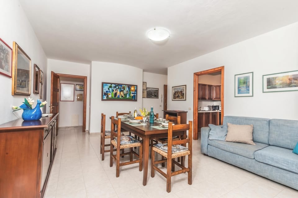 Living and dining room