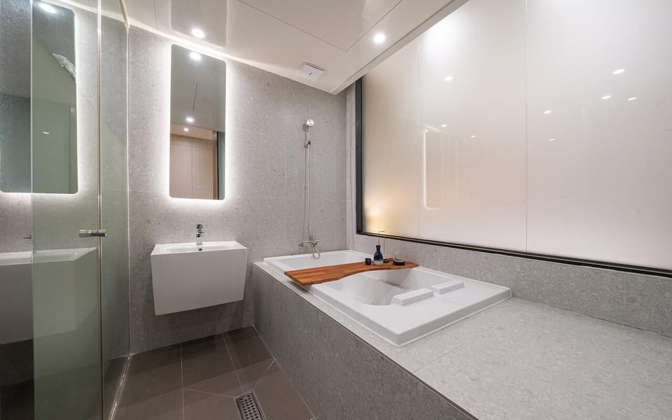 Signature Double Room | Bathroom | Hair dryer, bathrobes, bidet, towels