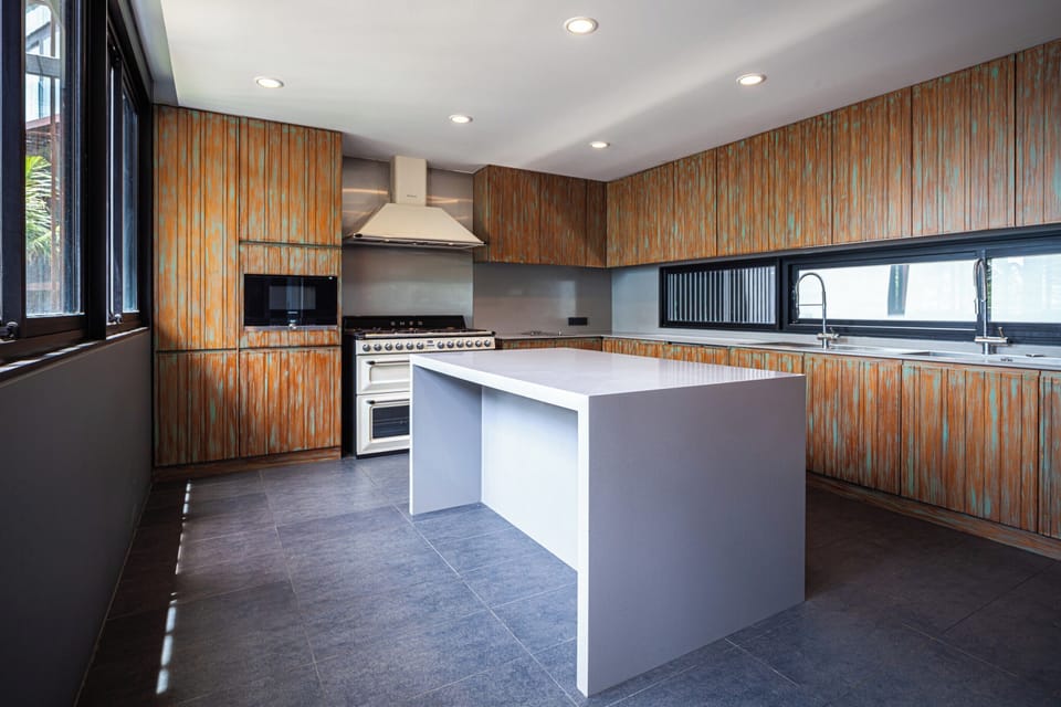 Villa (4 Bedrooms) | Private kitchen | Coffee/tea maker, microwave, oven, stovetop