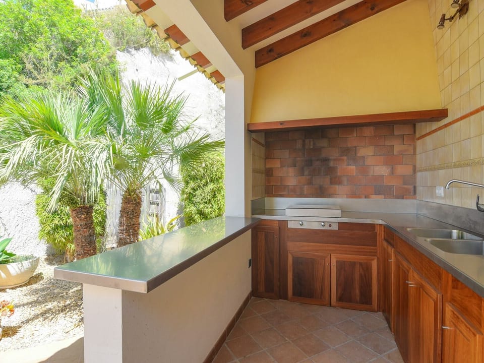 Holiday Home Facilities and Services