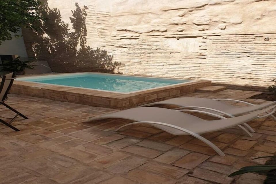 Holiday Home Swimming Pool
