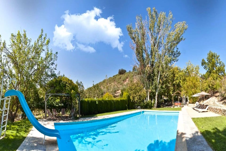 Holiday Home Swimming Pool