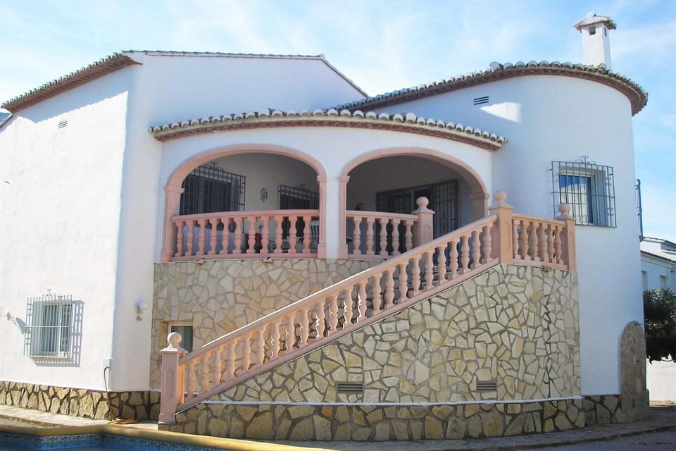 Holiday Home Exterior [summer]