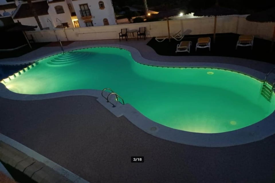 Holiday Home Swimming Pool