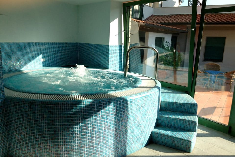 Holiday Park Facilities and Services 