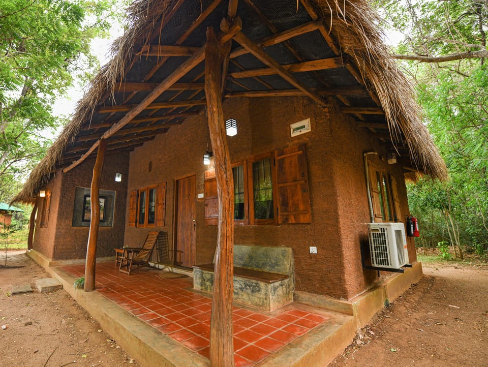 Chalet | Individually decorated, individually furnished, iron/ironing board