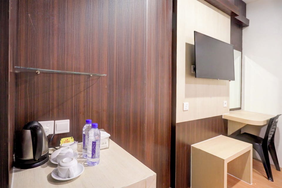 Deluxe Twin Room | Desk, WiFi (free), bed sheets