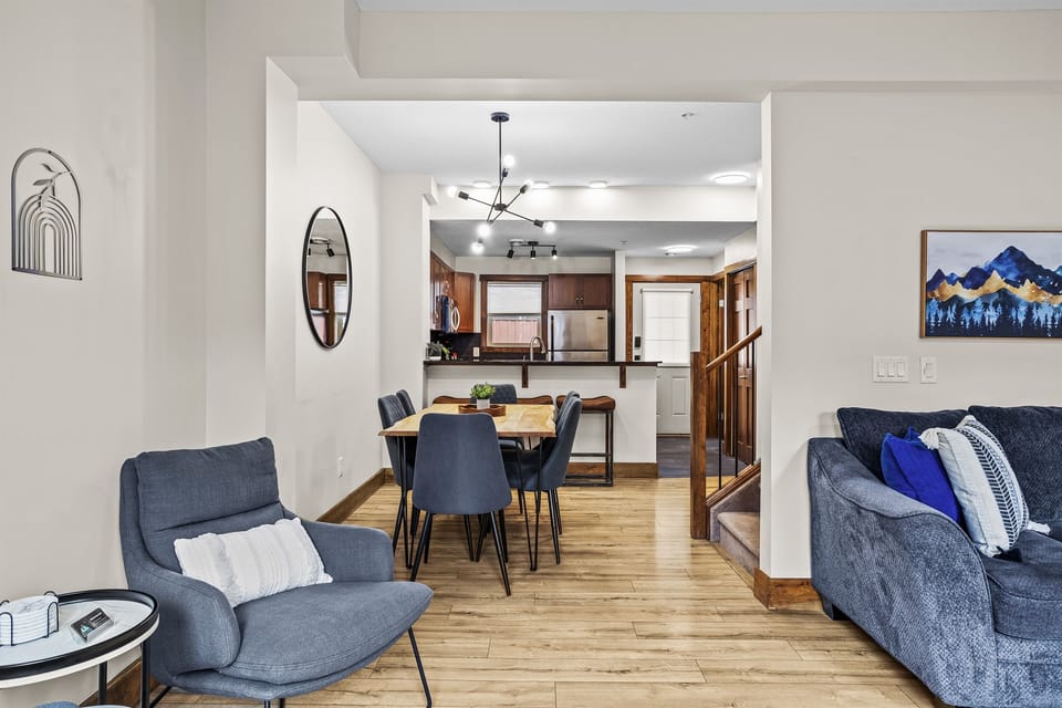 Dining/Living Area