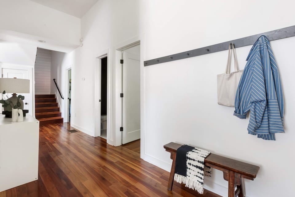 20.5 Hallway