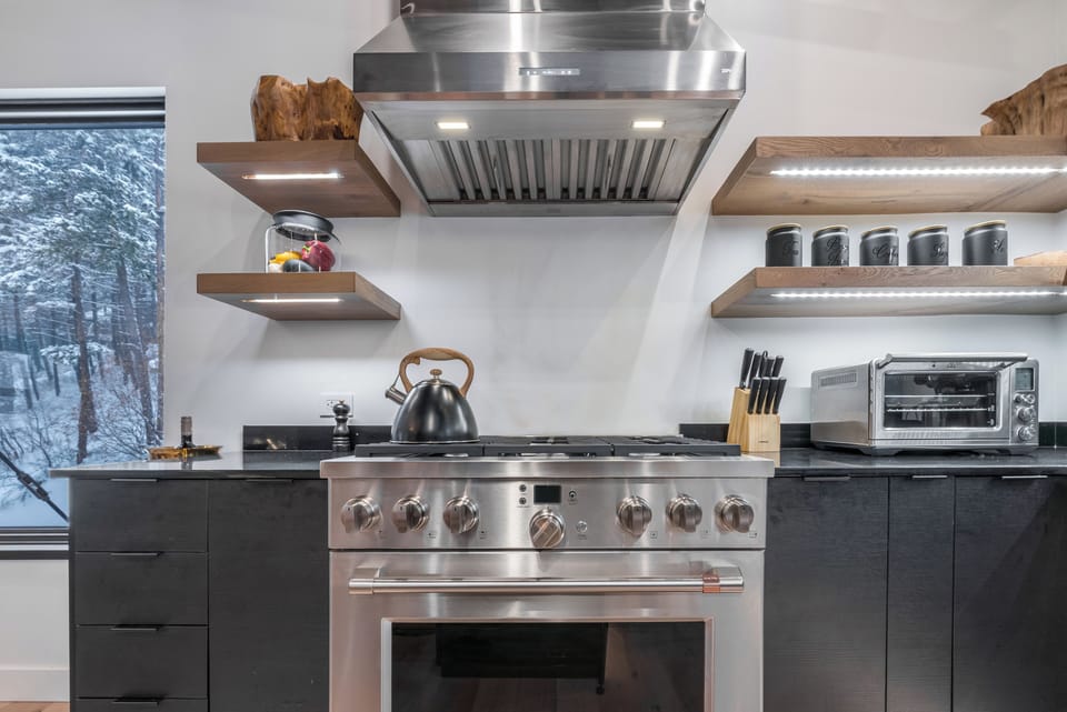 6 Burner Gas Stove | Upper Level