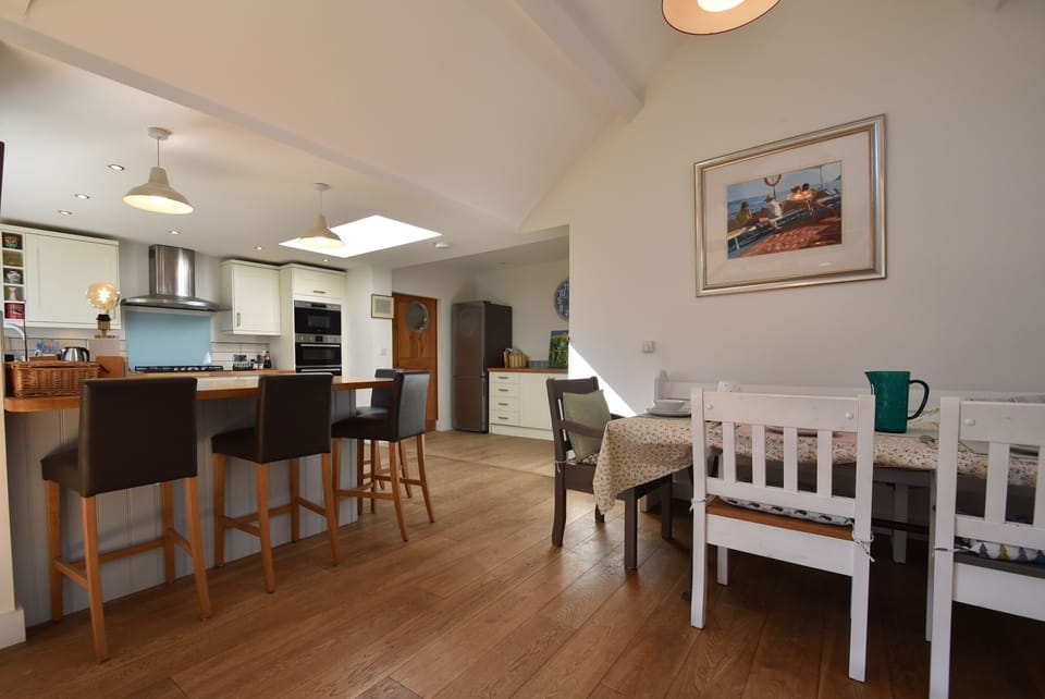 Family House, Garden View | Dining room