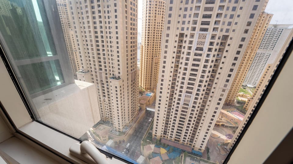 Standard Apartment, Beach View | City view