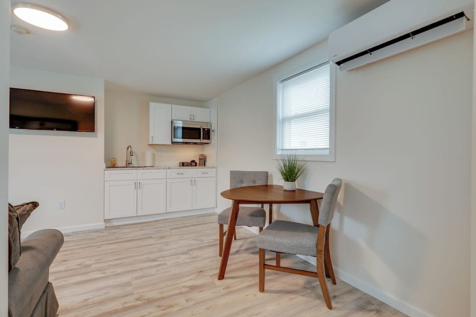 Apartment (1 Bedroom) | Interior