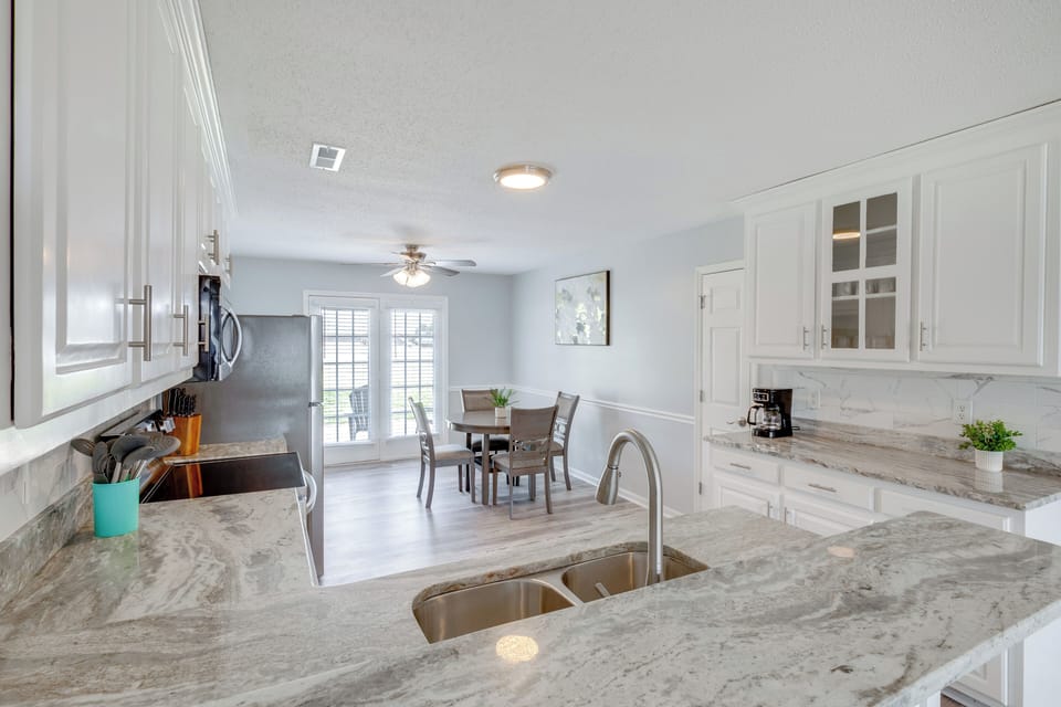 House (3 Bedrooms) | Interior