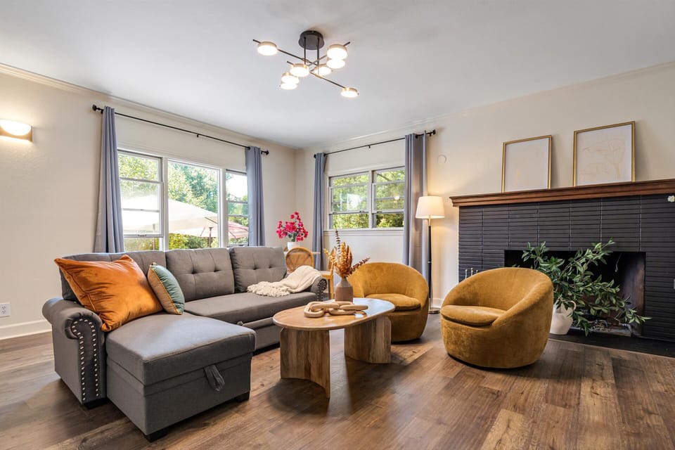 Family Suite | Living area