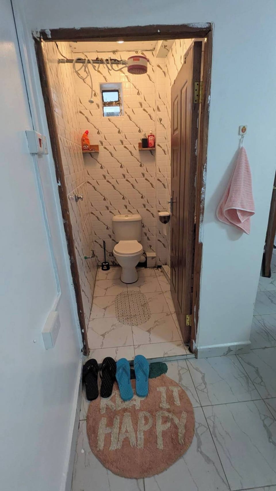 Apartment, 1 Bedroom, Accessible, City View | Bathroom amenities