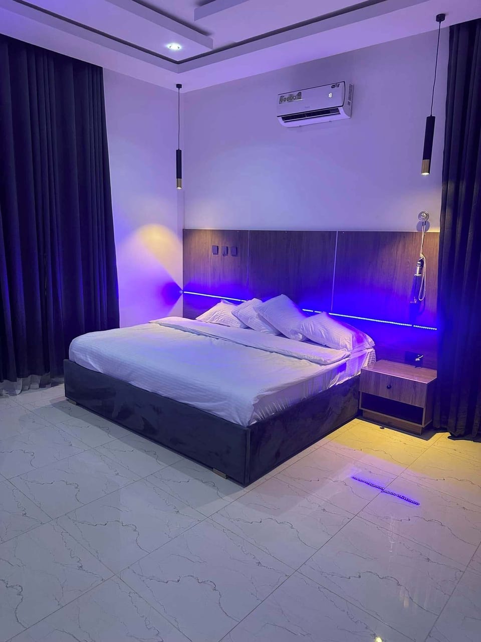 Deluxe Room, Balcony, City View | Desk, laptop workspace, blackout drapes, soundproofing