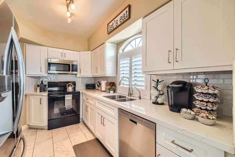 Fully Stocked Kitchen