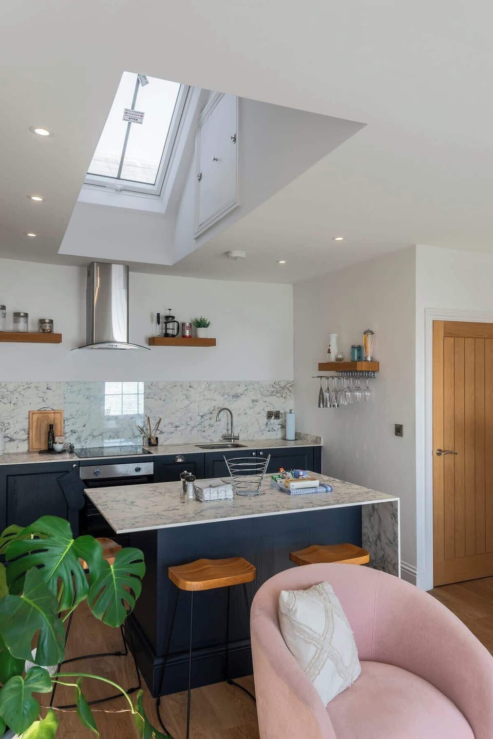 M Kitchen 7299