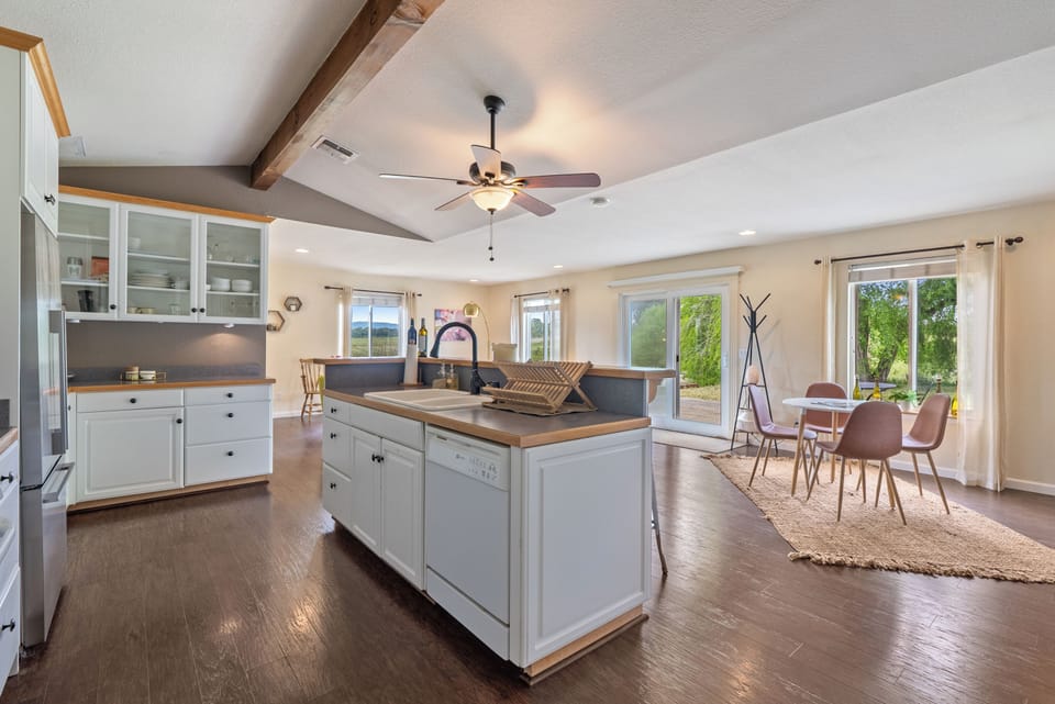 Fully stocked kitchen