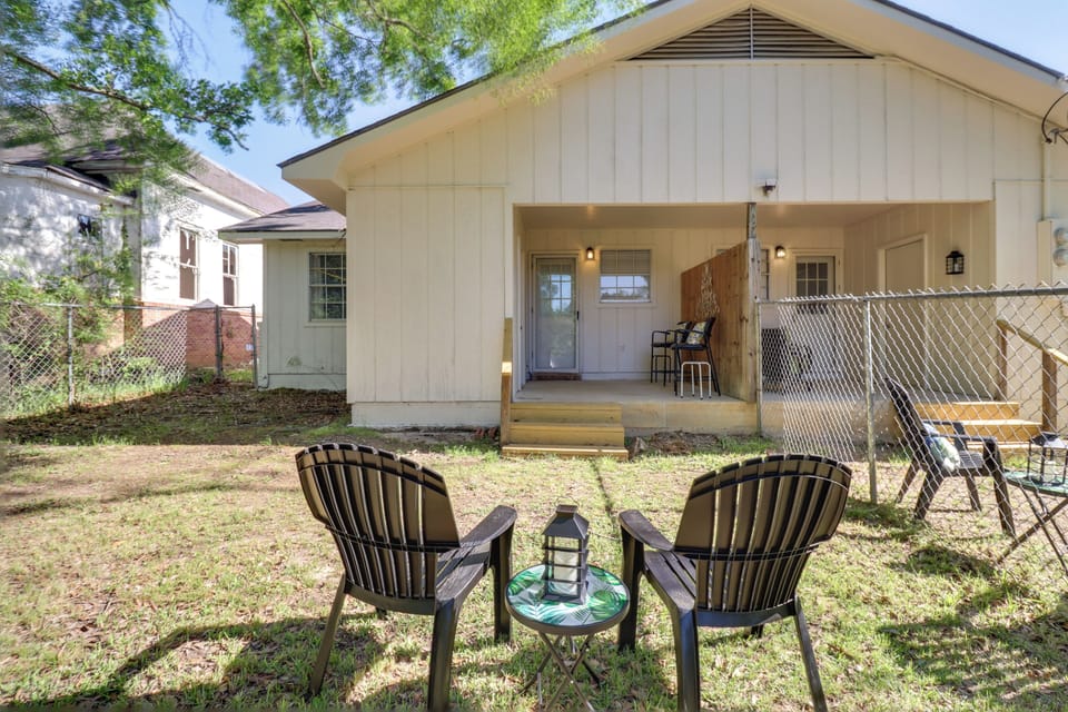 Backyard | Covered Patio | Outdoor Seating