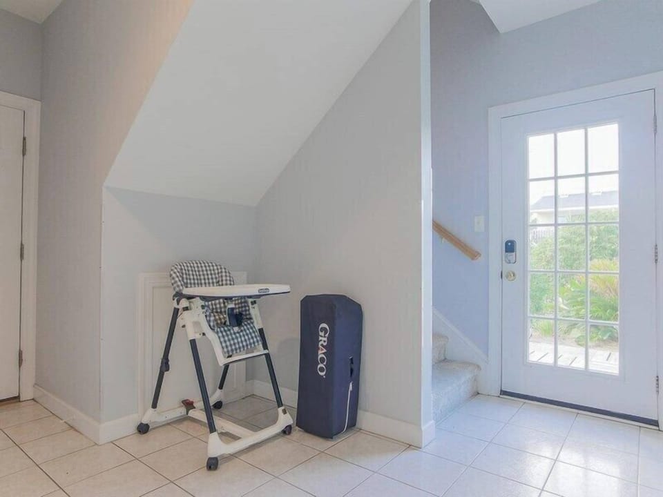 Studio (4 Bedrooms) | Property amenity